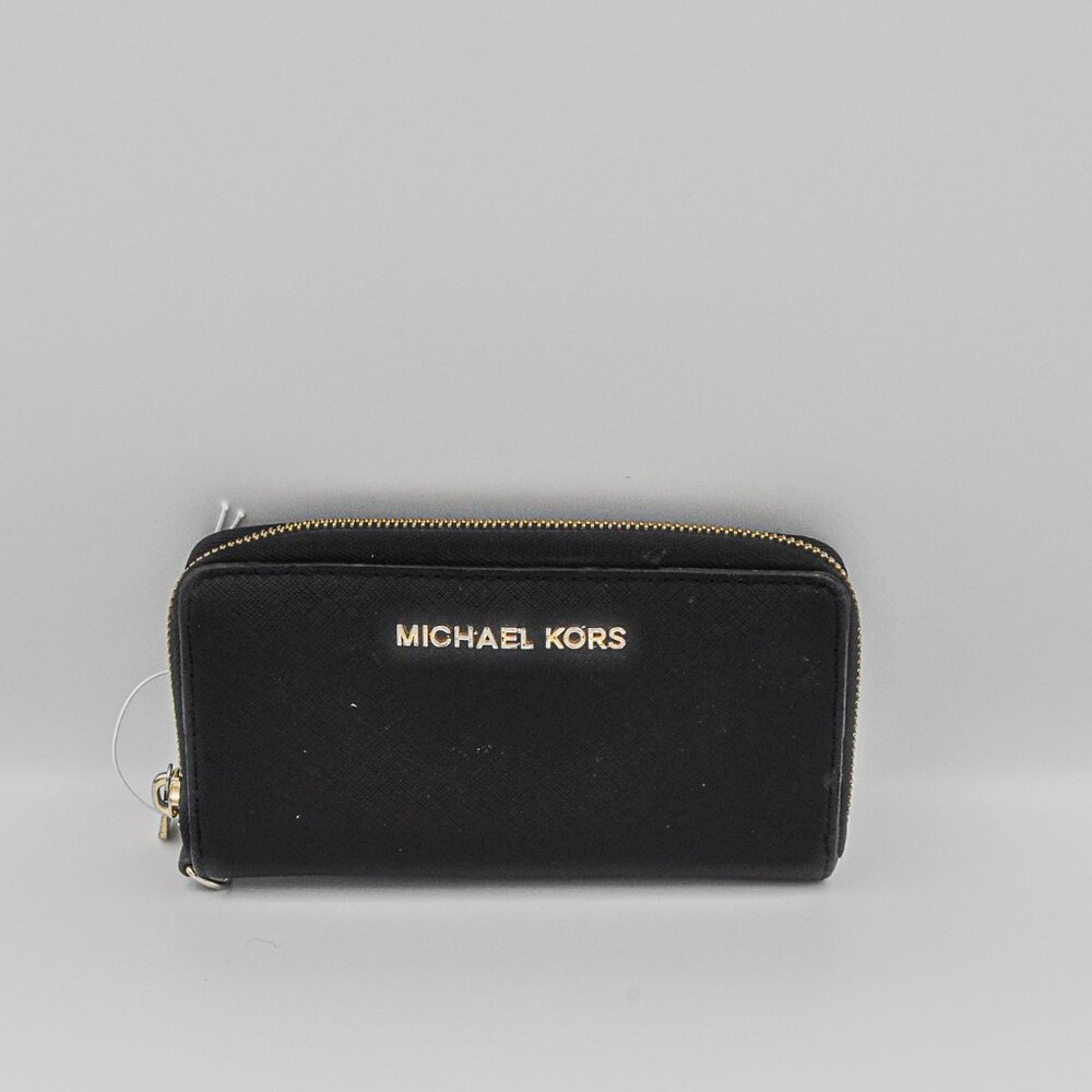 Michael Kors Jet Set wallet clutch organizer